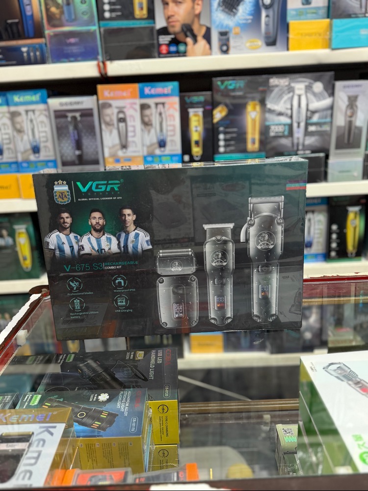 ست ماشین اصلاح 3 قلو وی جی آر V-675 s3